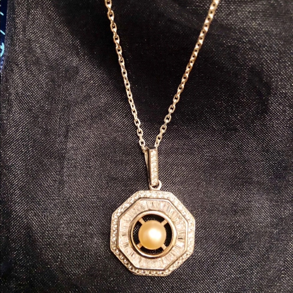 Vantel pearls “Encore” Necklace